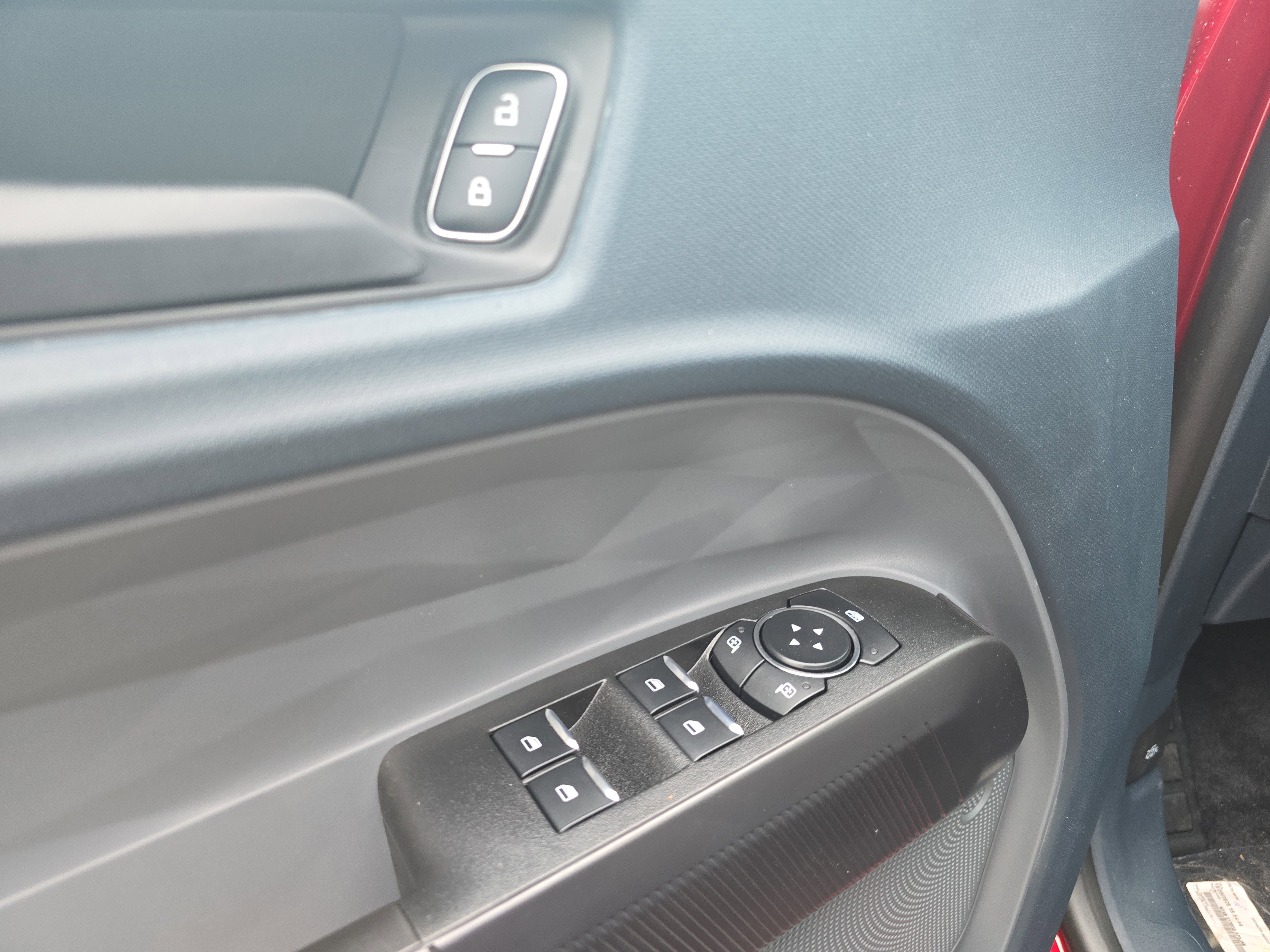 New 2025 Ford Maverick XLT w/ Black Appearance Package image 19