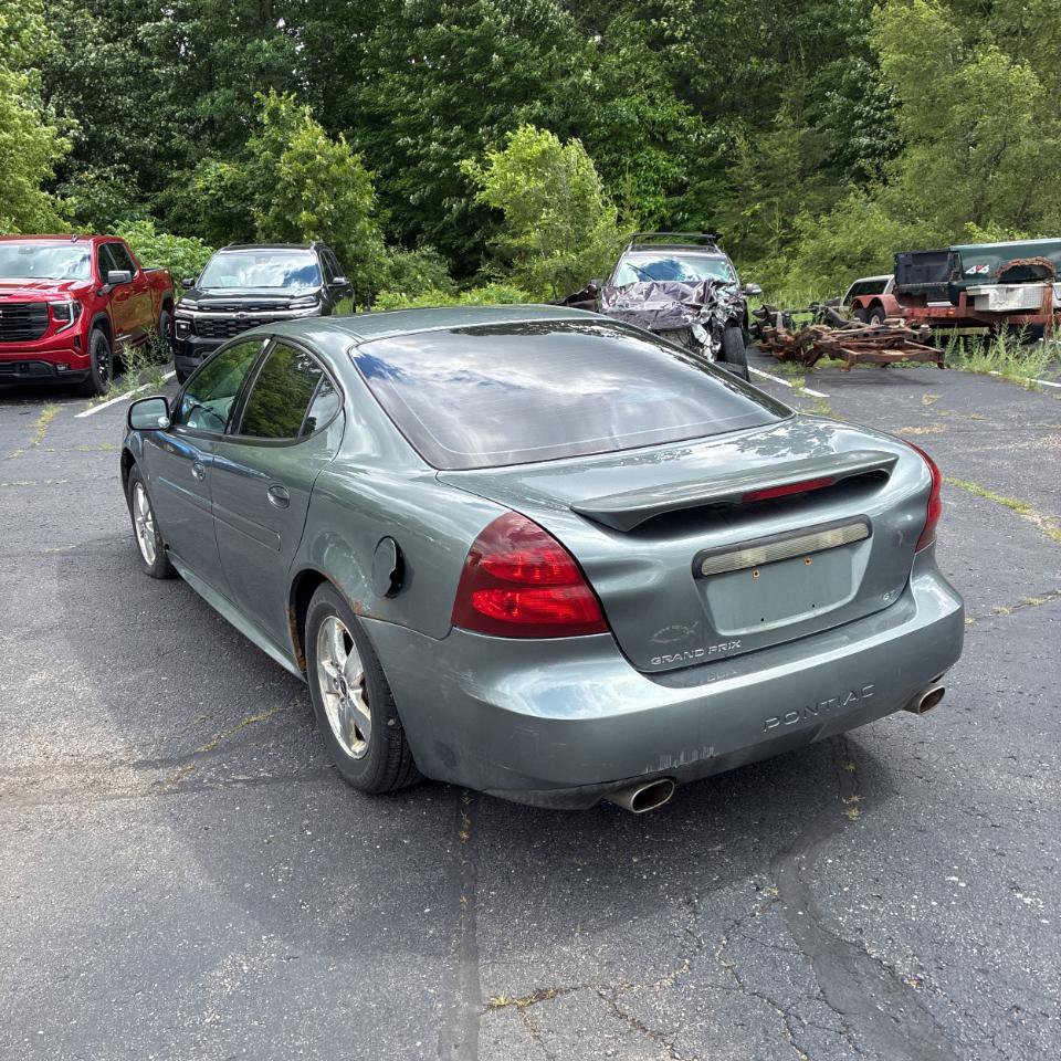 Used 2005 Pontiac Grand Prix GT w/ Leather Trim Package FWD image 3