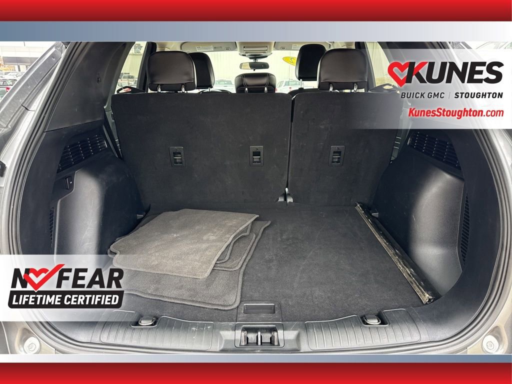 Used 2022 Ford Escape SEL image 19