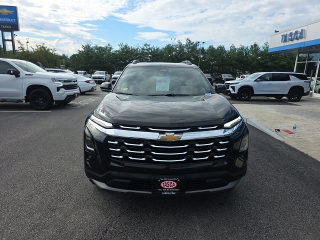 Used 2025 Chevrolet Equinox LT w/ Convenience Package II AWD/4WD image 9