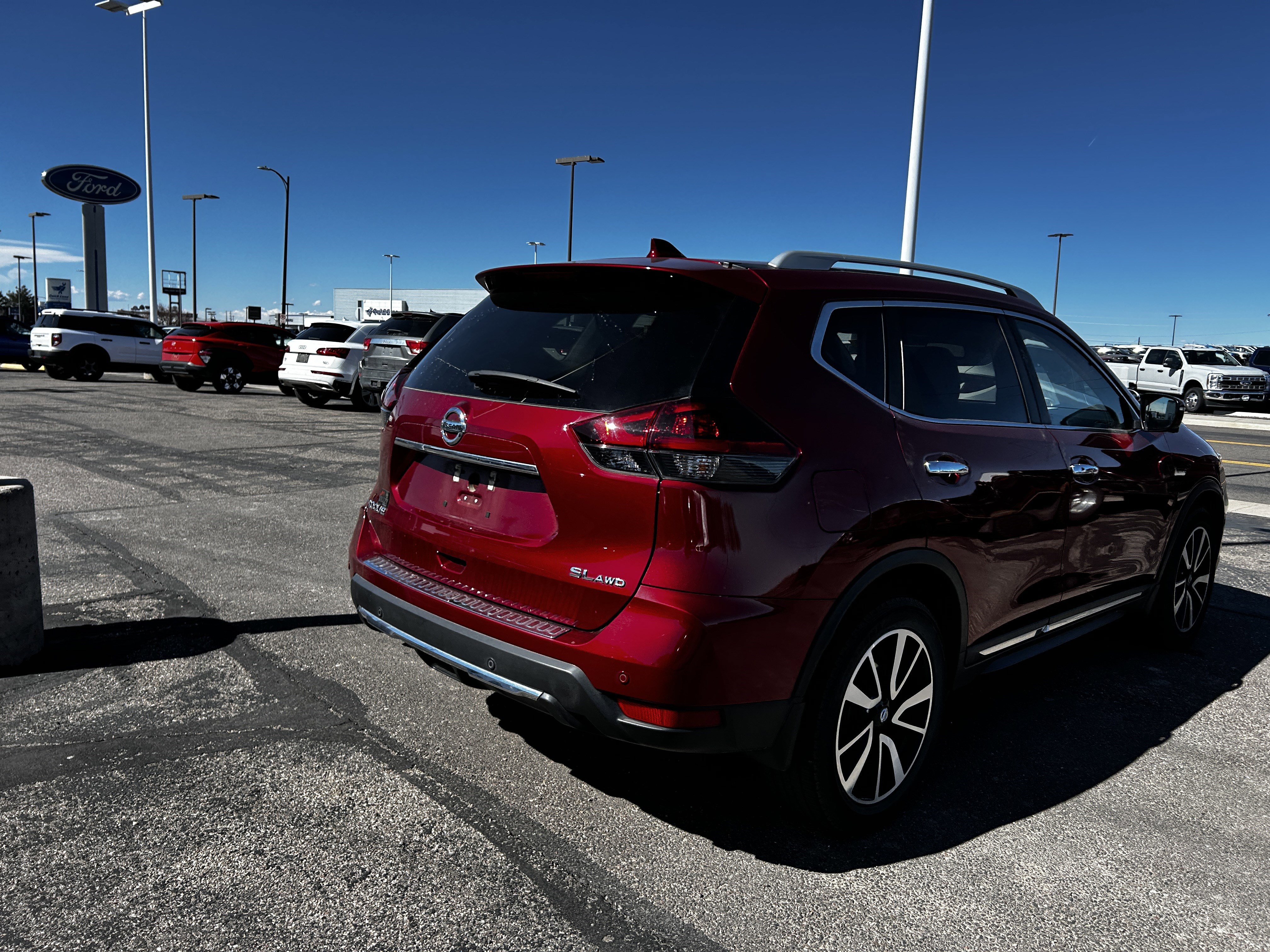 Used 2020 Nissan Rogue SL w/ Premium Package image 5