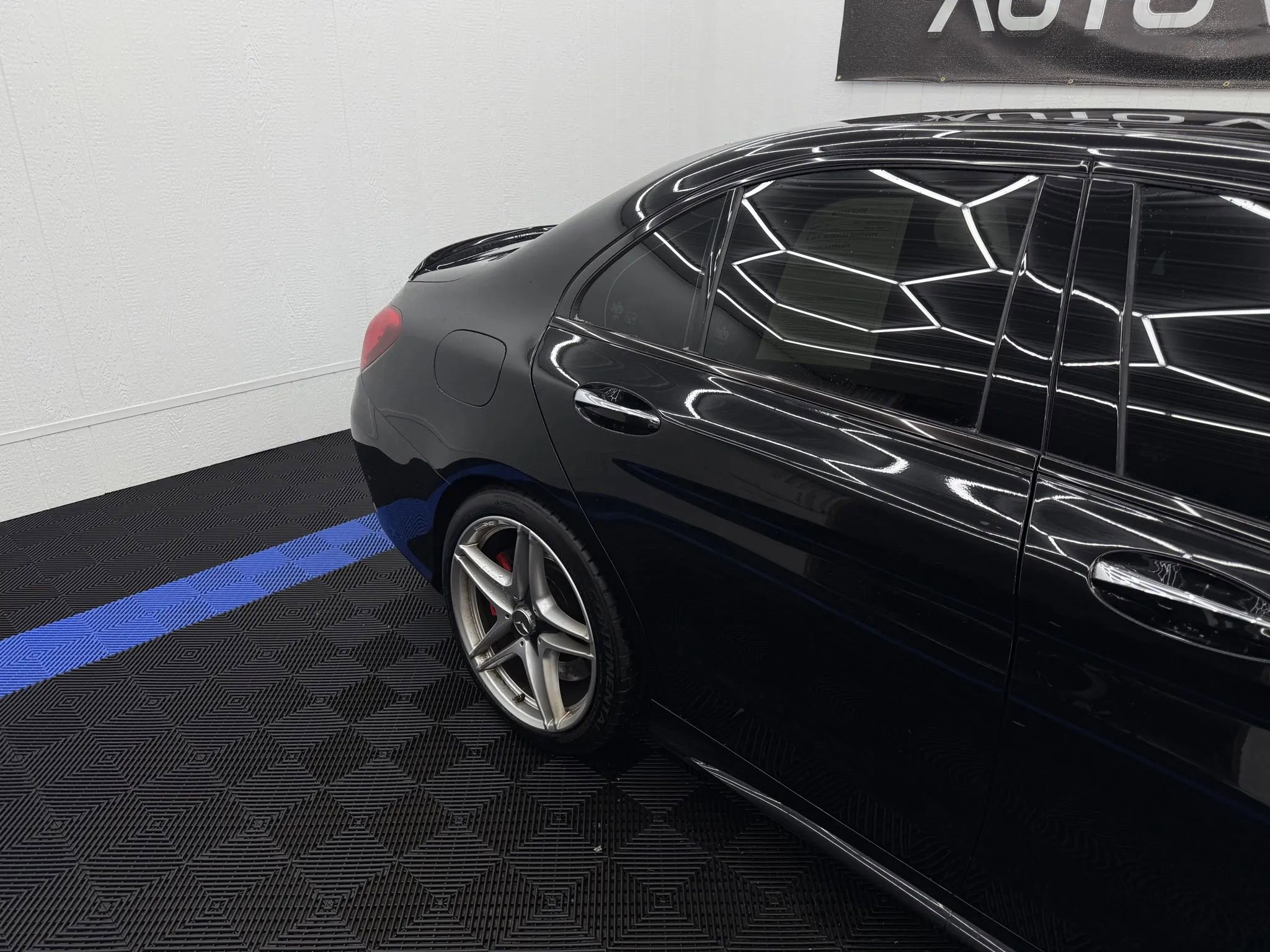 Used 2015 Mercedes-Benz C 63 AMG S image 3