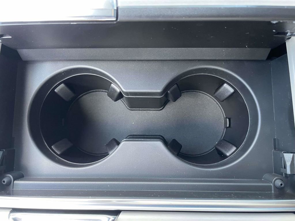 New 2025 Lincoln Navigator L Reserve w/ Jet Appearance Package image 18