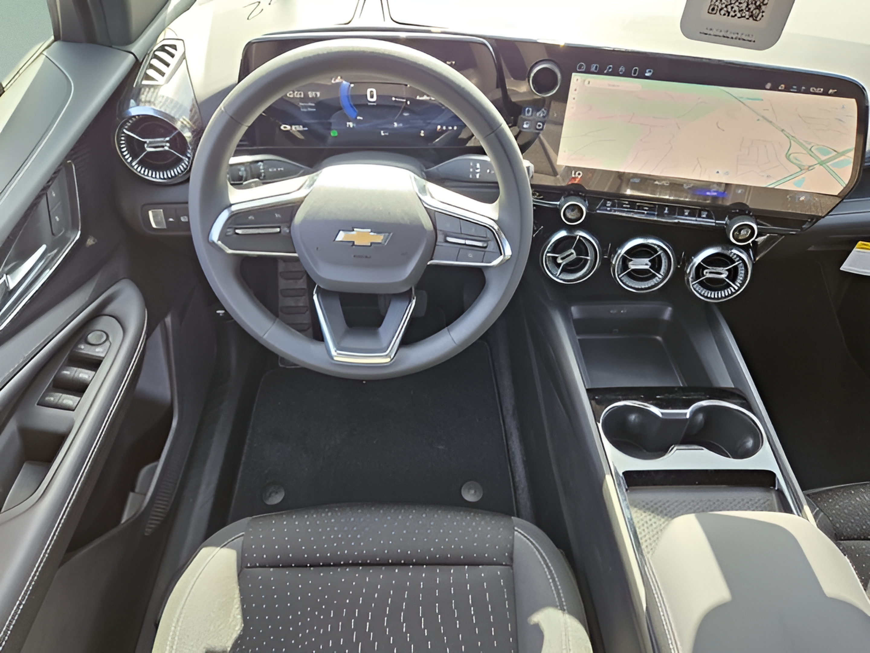 New 2025 Chevrolet Blazer EV LT AWD/4WD image 12