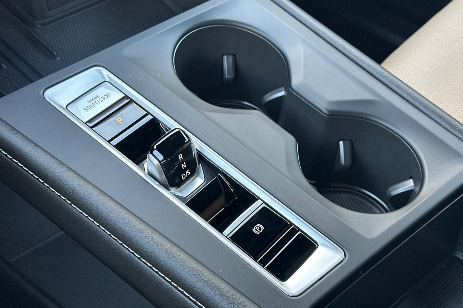 New 2026 Volkswagen Atlas Cross Sport SE image 19