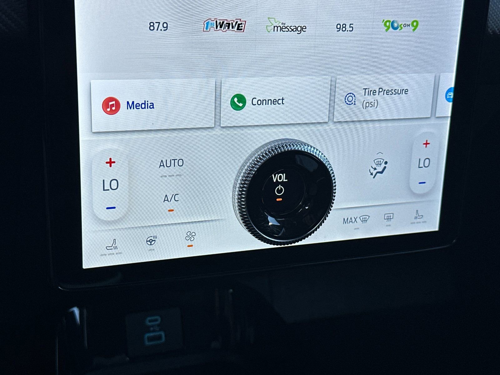 Used 2024 Ford Mustang Mach-E Premium image 24