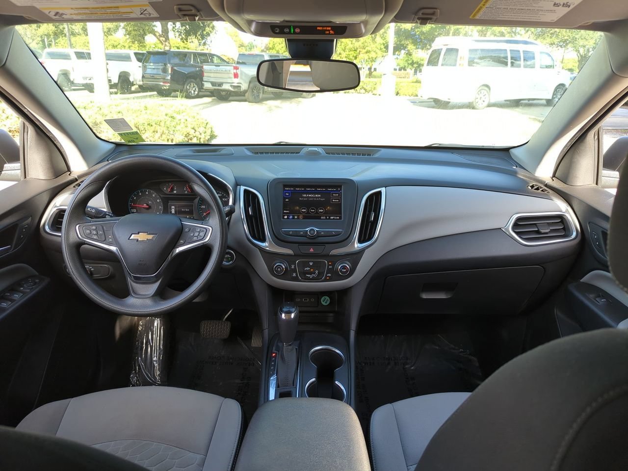 Certified 2020 Chevrolet Equinox LS w/ LS Convenience Package FWD image 20