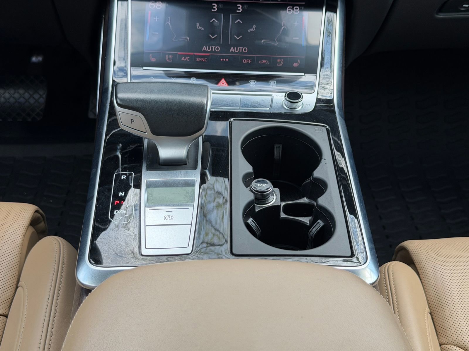 Used 2019 Audi Q8 Prestige image 21