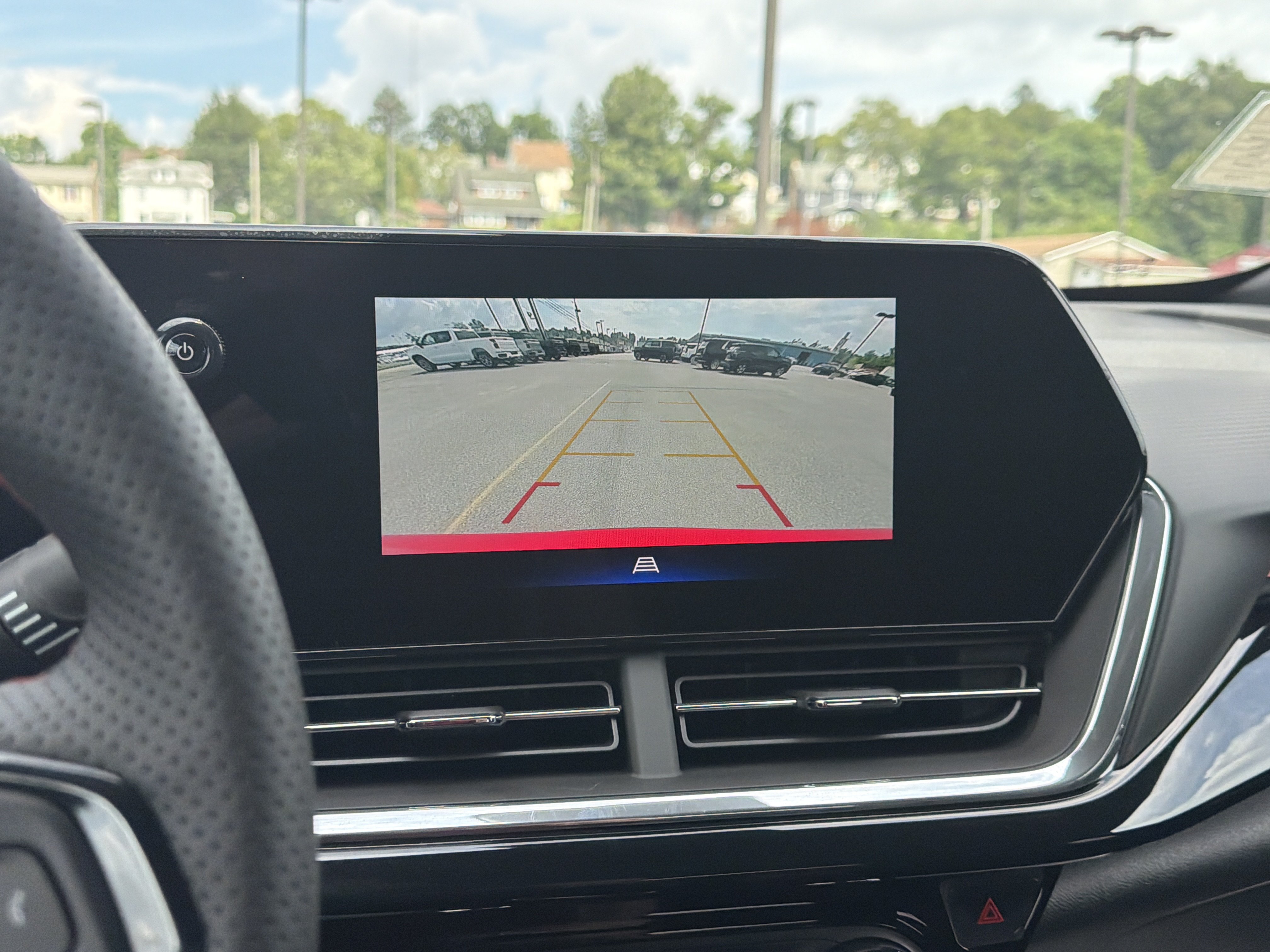 New 2026 Chevrolet Trax RS w/ Driver Confidence Package FWD image 28