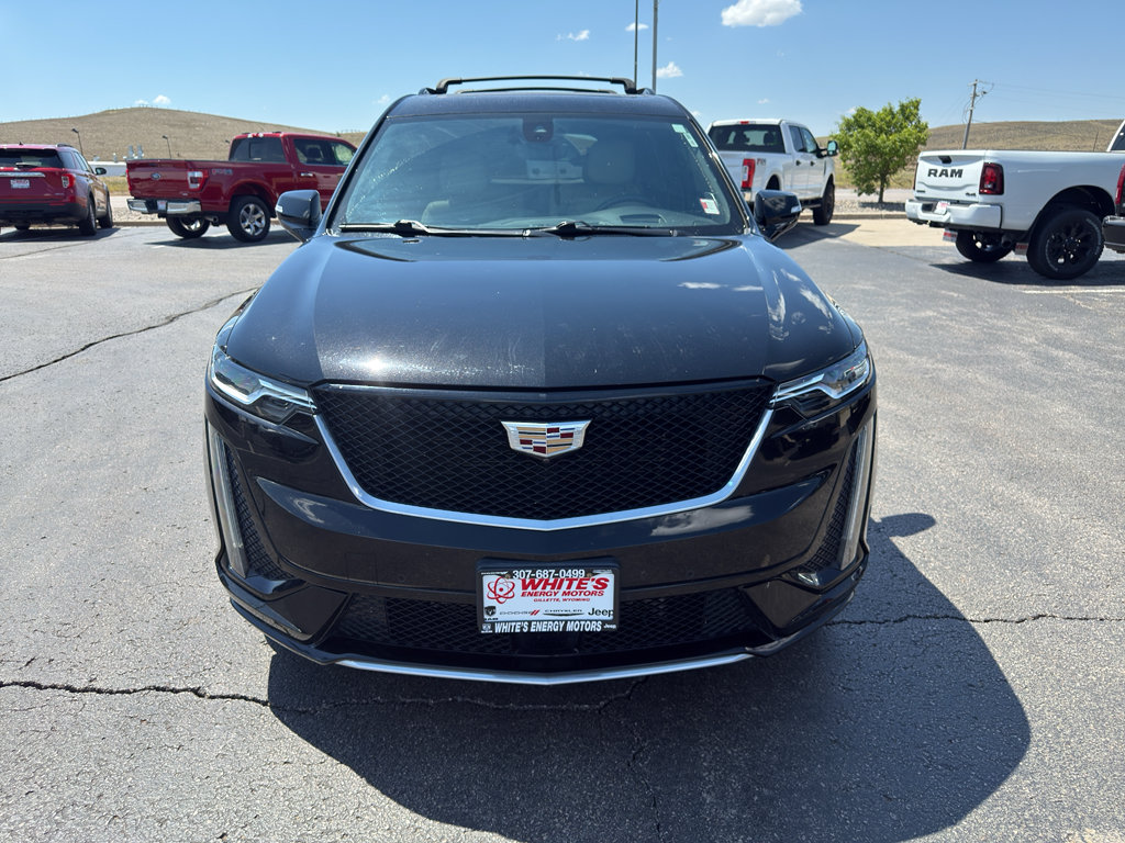 Used 2021 Cadillac XT6 Sport AWD/4WD image 2