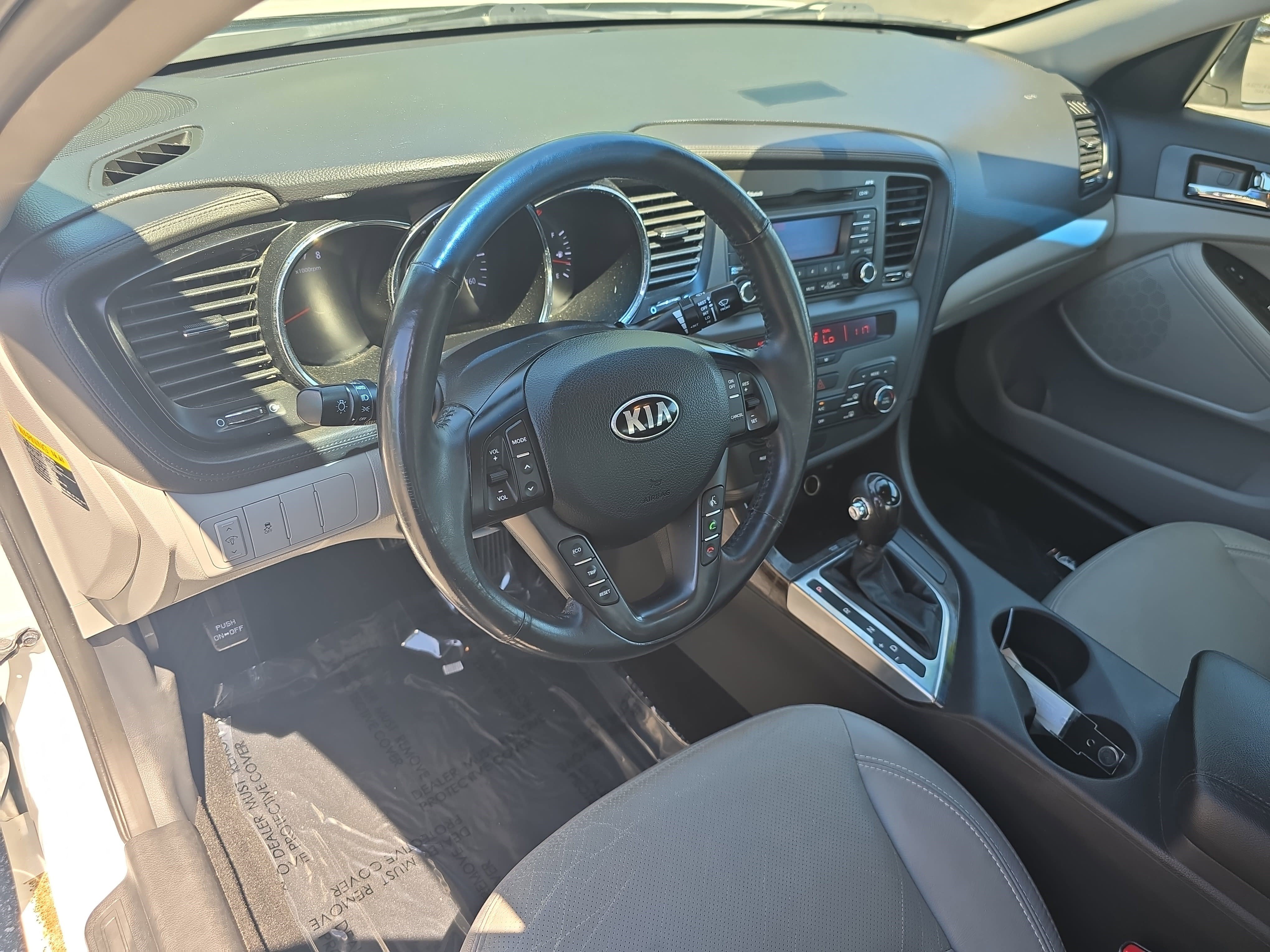 Used 2013 Kia Optima EX FWD image 15