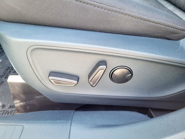 Certified 2023 Ford Maverick XLT w/ XLT Luxury Package FWD image 11