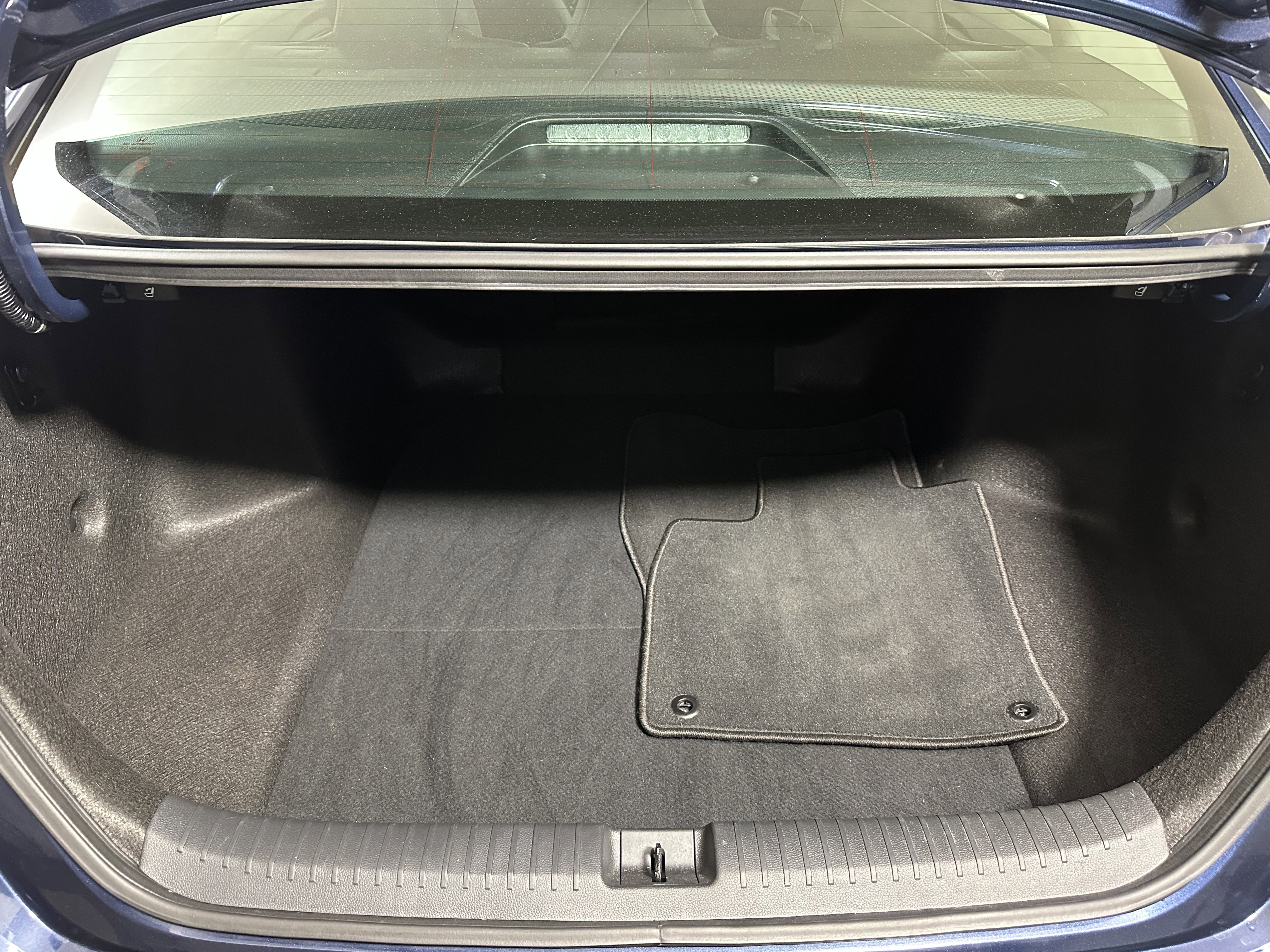 Used 2023 Honda Accord Touring image 23