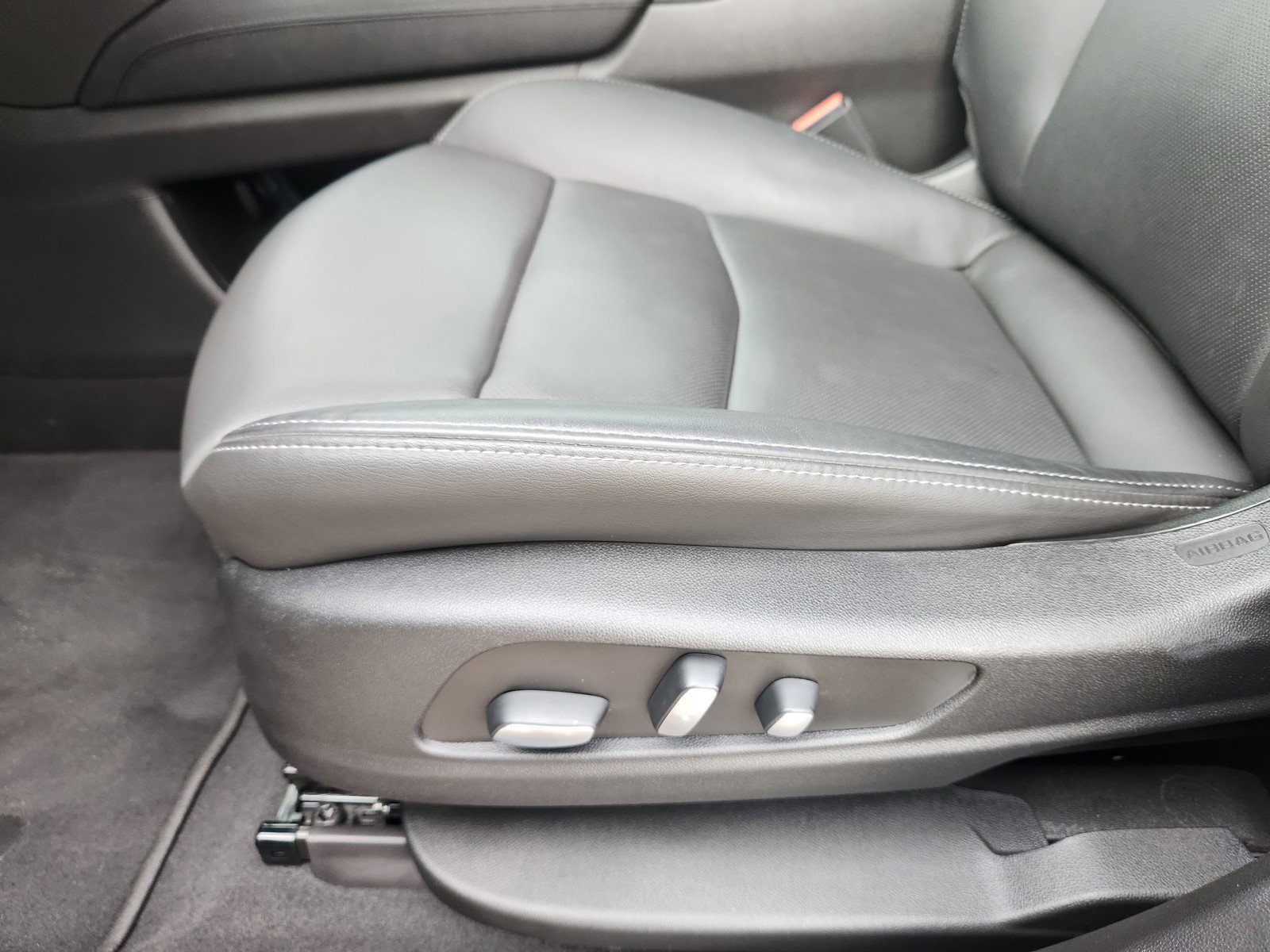 Certified 2023 Cadillac XT6 Premium Luxury w/ Technology Package AWD/4WD image 23