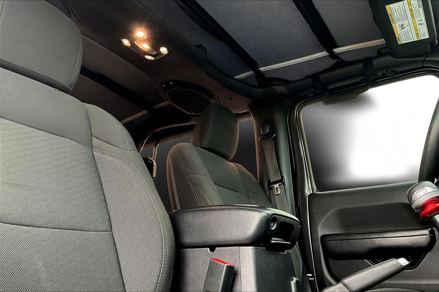 Used 2020 Jeep Wrangler Sport image 28