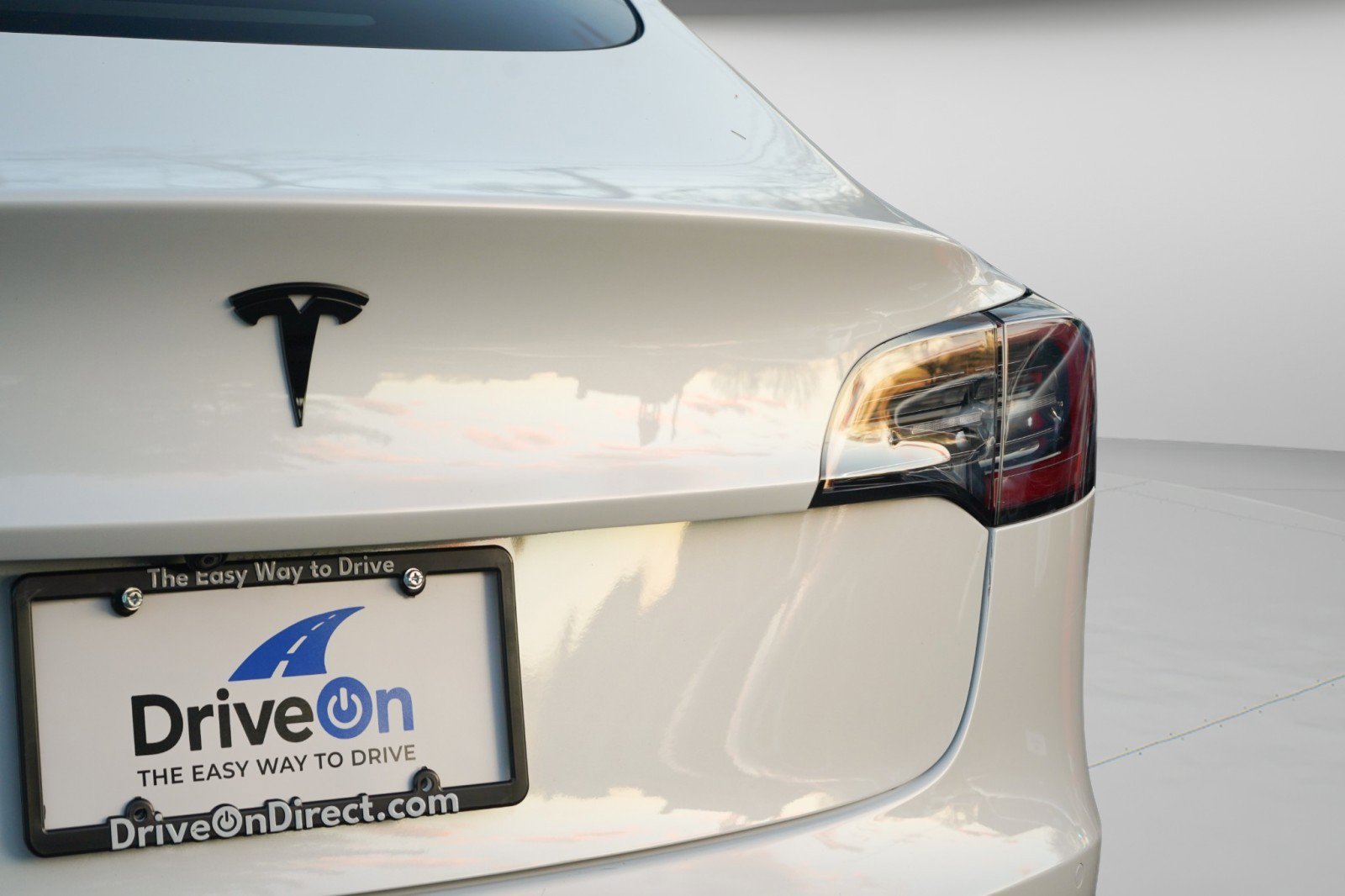 Used 2021 Tesla Model 3 Standard Range Plus image 21