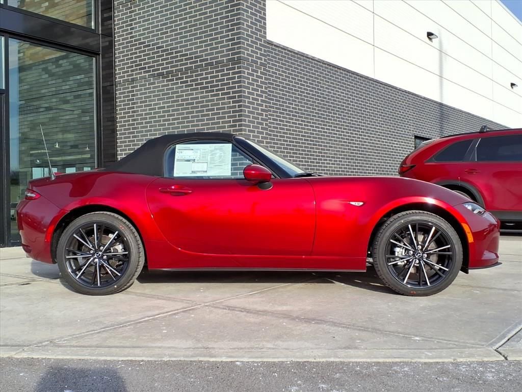 New 2025 MAZDA MX-5 Miata Grand Touring w/ Weather Package image 8