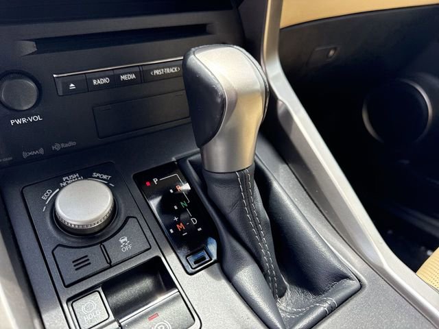 Used 2015 Lexus NX 200t FWD w/ Luxury Package image 19