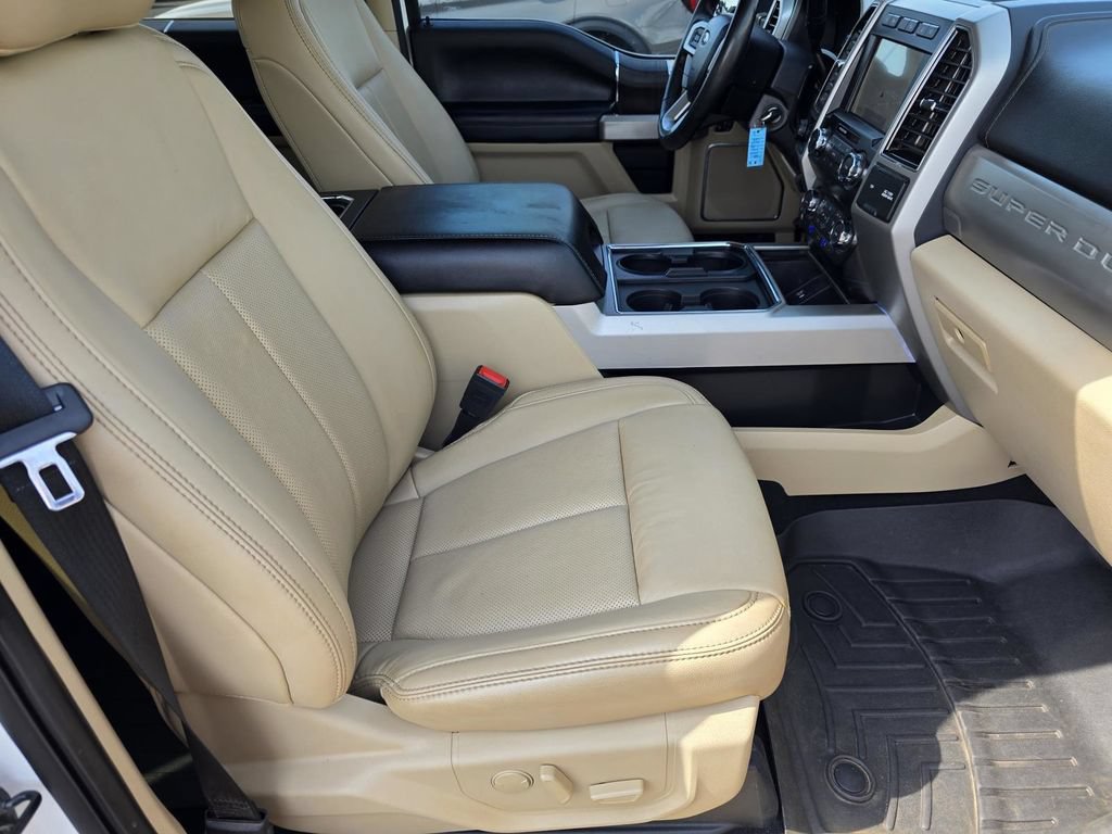 Used 2020 Ford F250 Lariat w/ Chrome Package AWD/4WD image 44