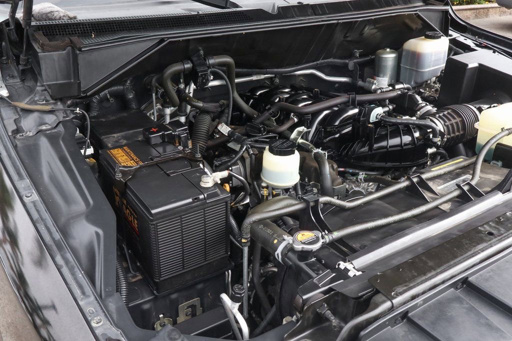 Used 2020 Nissan NV 3500 SL image 14