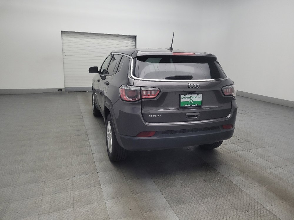 Used 2024 Jeep Compass Sport AWD/4WD image 5