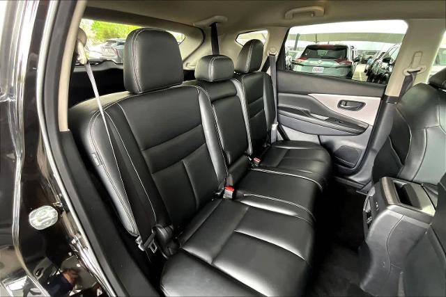 Certified 2024 Nissan Murano SV w/ SV Midnight Edition Package image 20