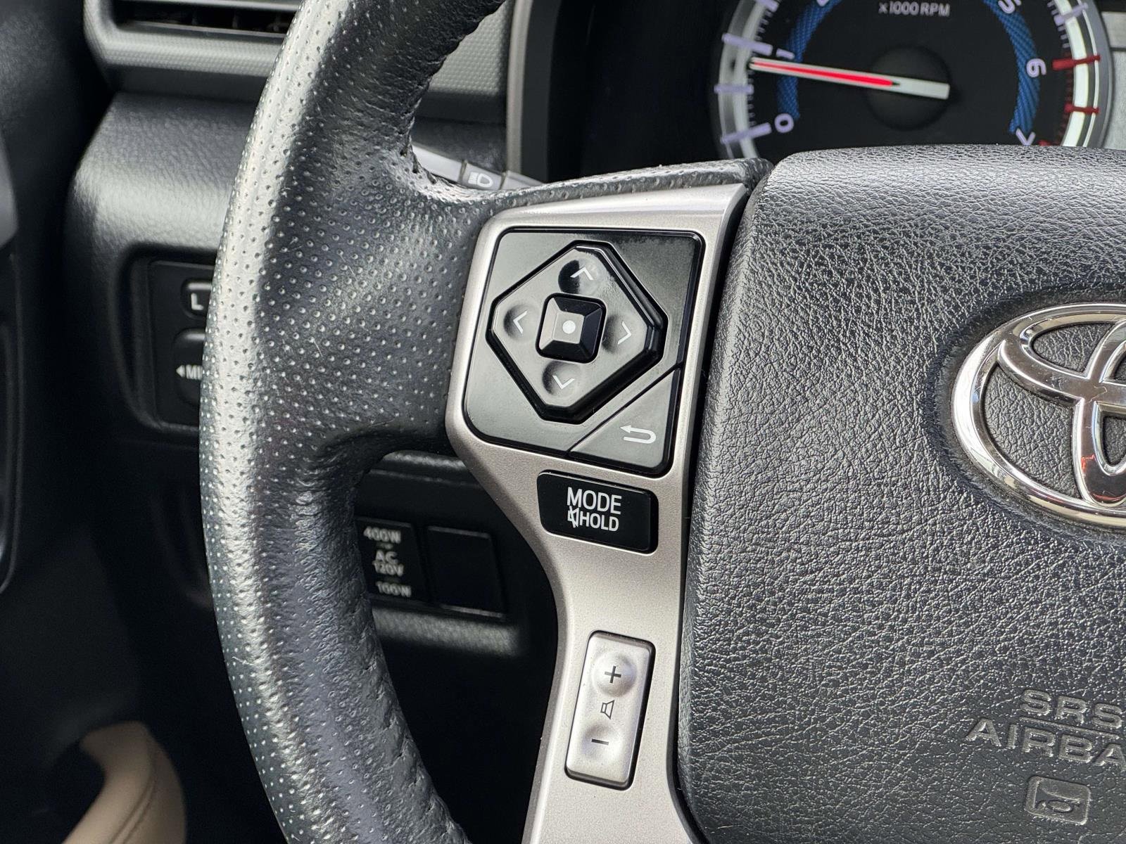 Used 2019 Toyota 4Runner SR5 Premium image 16