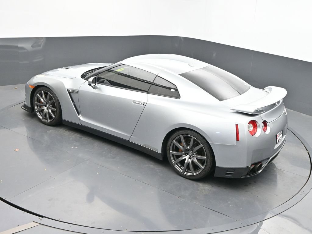 Used 2012 Nissan GT-R Premium AWD/4WD image 41