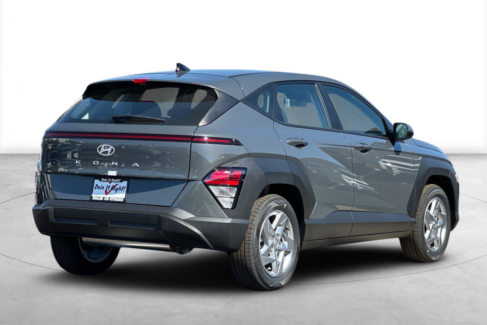 Used 2026 Hyundai Kona SE FWD image 8