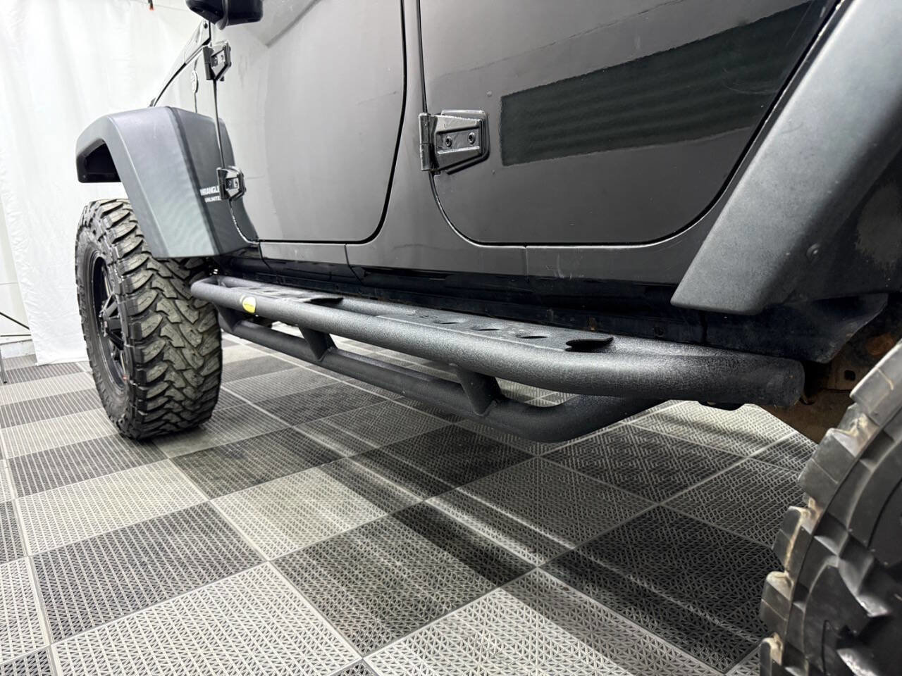 Used 2016 Jeep Wrangler Unlimited Rubicon w/ Max Tow Package image 14