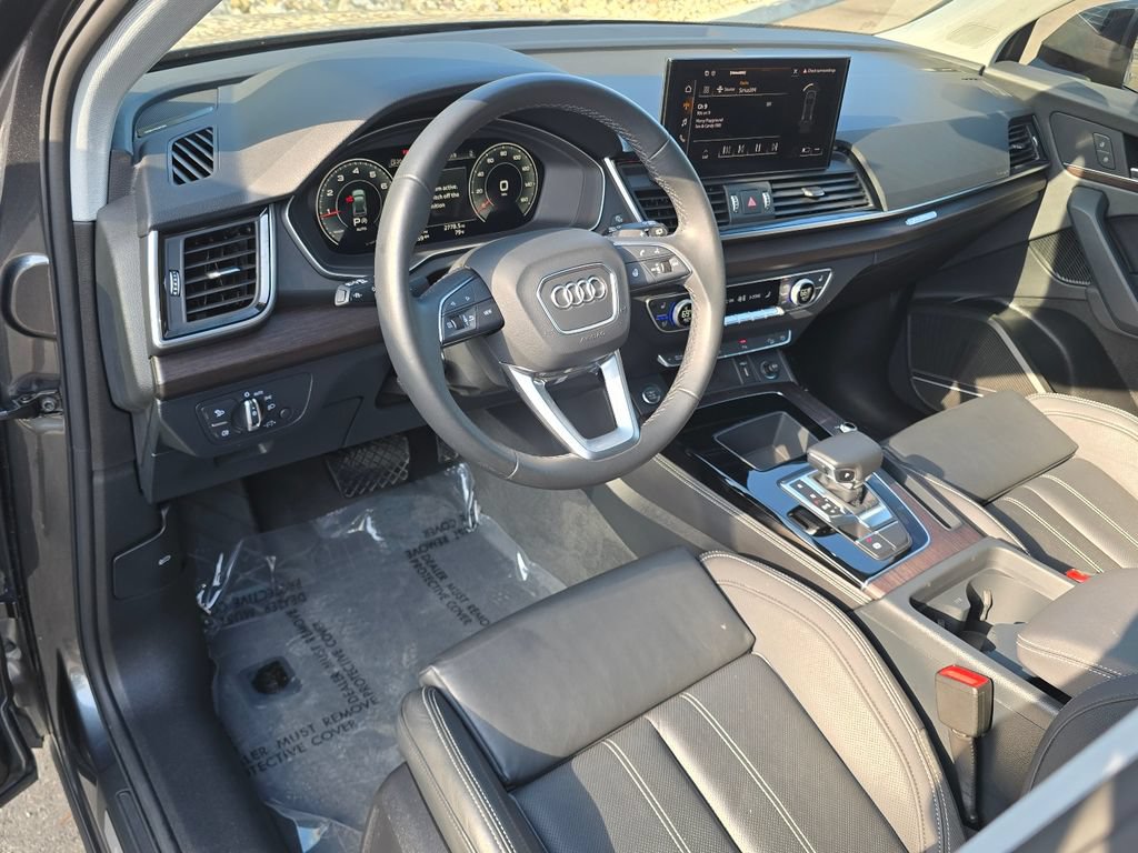 Certified 2023 Audi Q5 2.0T Premium Plus w/ Premium Plus Package AWD/4WD image 19