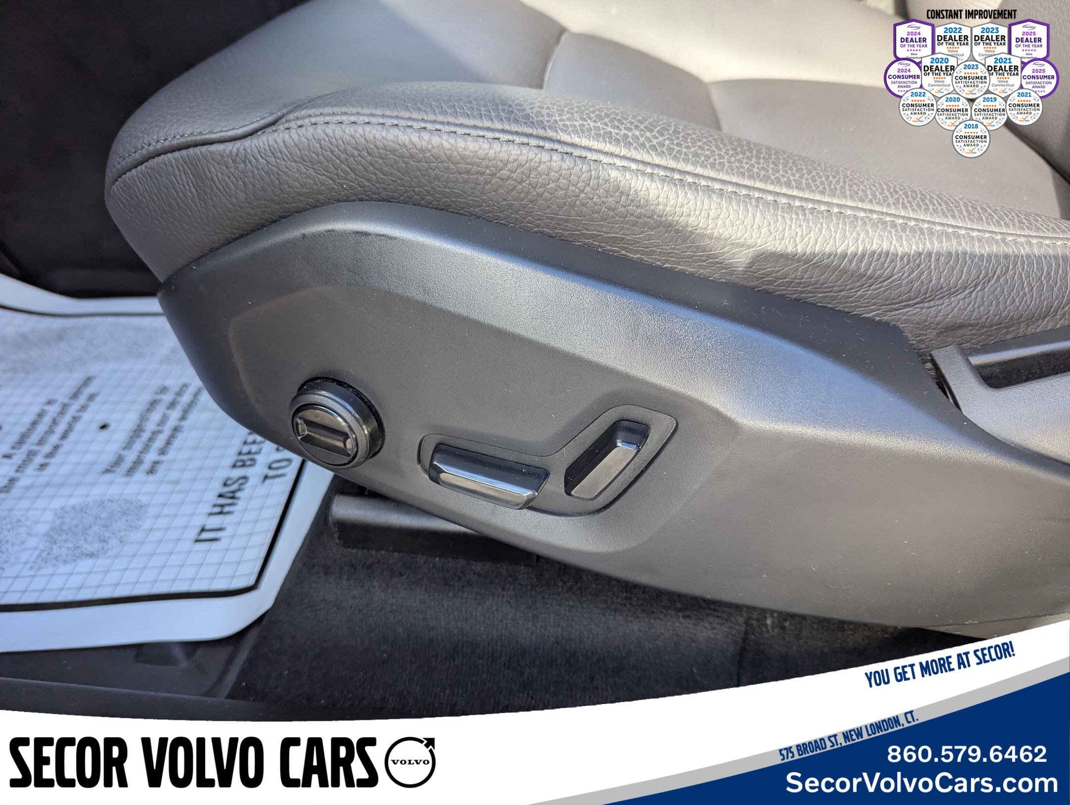 Certified 2023 Volvo XC60 B5 Plus image 9