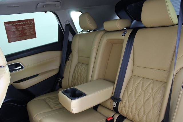 Certified 2023 Nissan Rogue Platinum image 21