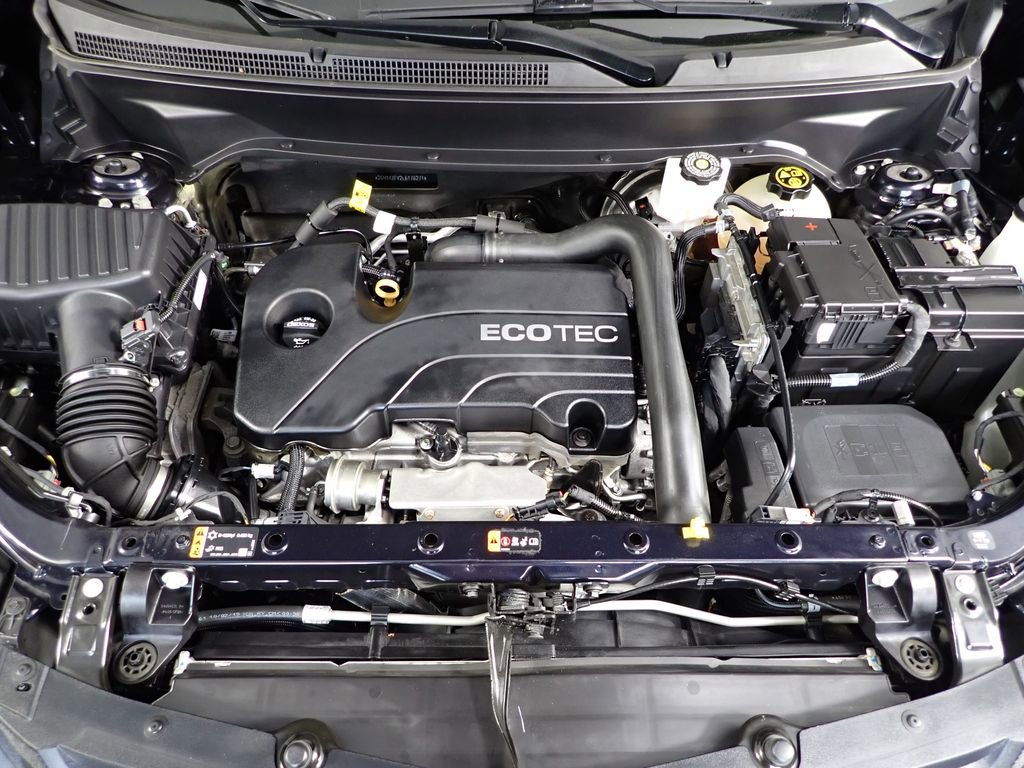 Used 2020 Chevrolet Equinox LT w/ Driver Convenience Package image 11