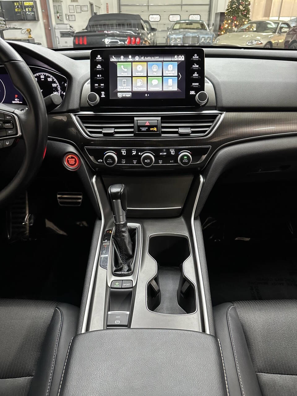 Used 2018 Honda Accord Sport image 26