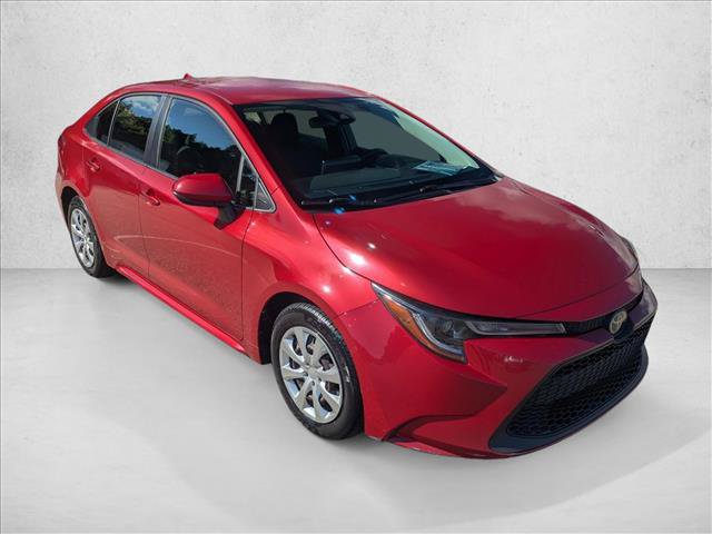 Used 2021 Toyota Corolla LE FWD image 3