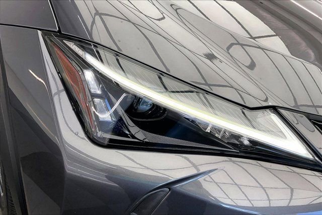 Used 2023 Lexus UX 250h FWD w/ Accessory Package (Z2) image 29