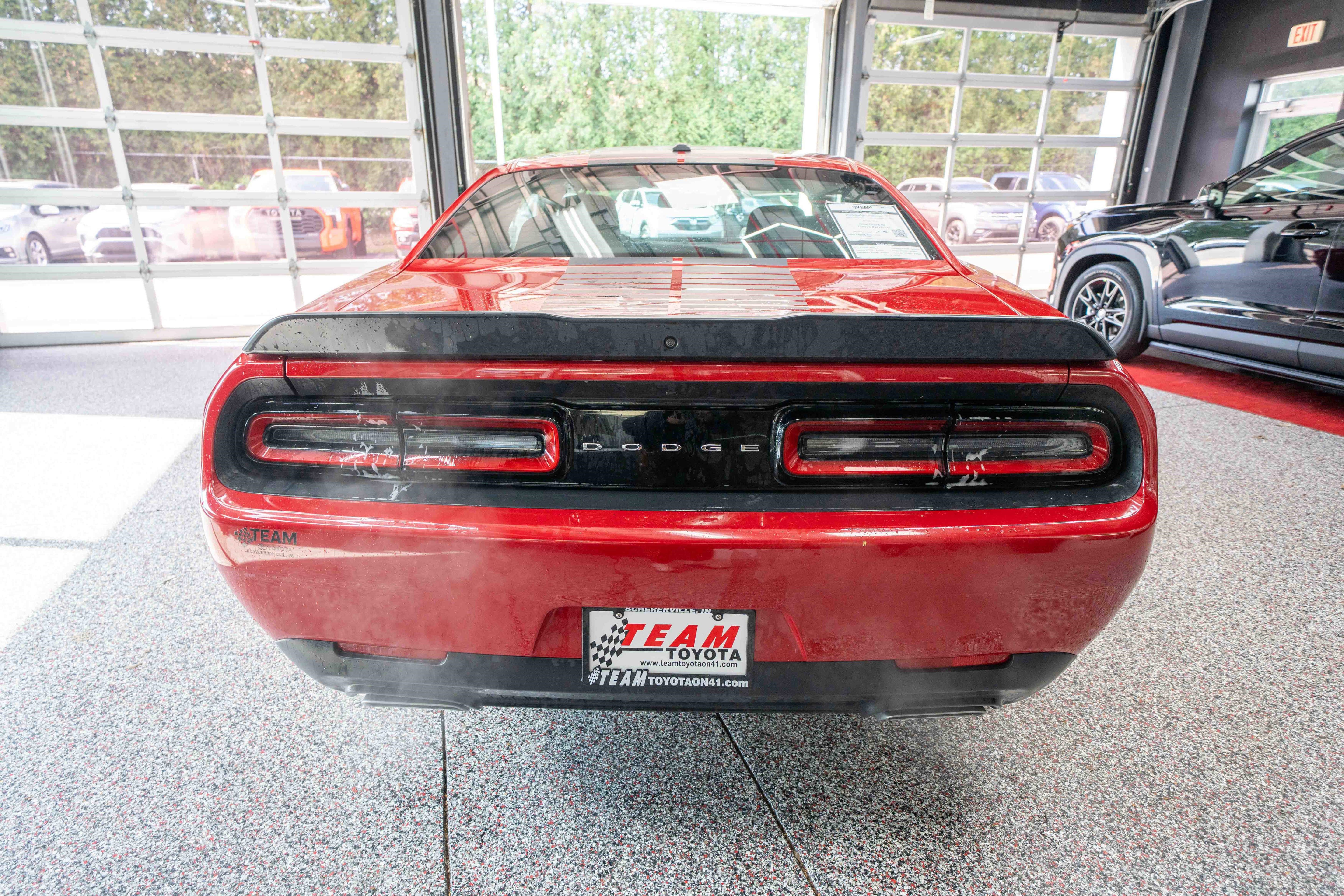 Used 2016 Dodge Challenger R/T w/ Blacktop Package RWD image 3