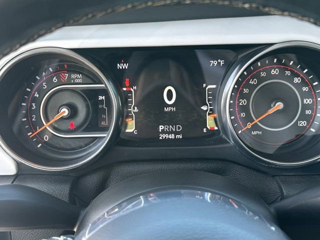 Used 2019 Jeep Wrangler Unlimited Sahara w/ Uconnect 4C Nav & Sound Group AWD/4WD image 29