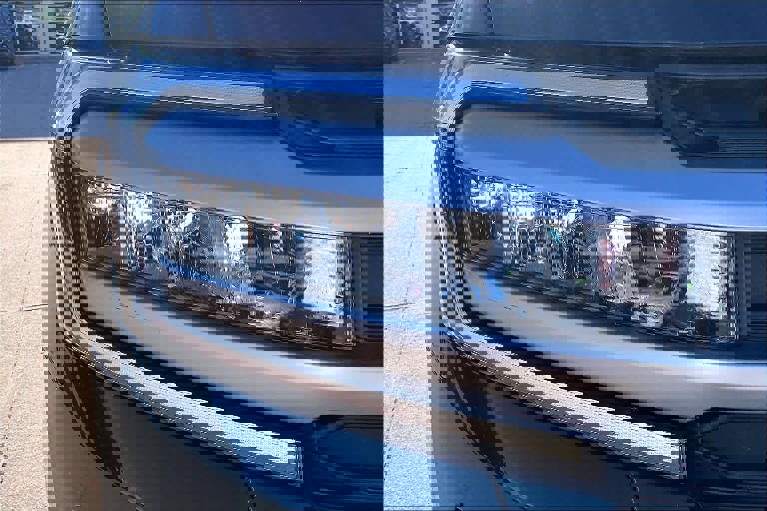 Used 2022 Ford Expedition XLT image 25