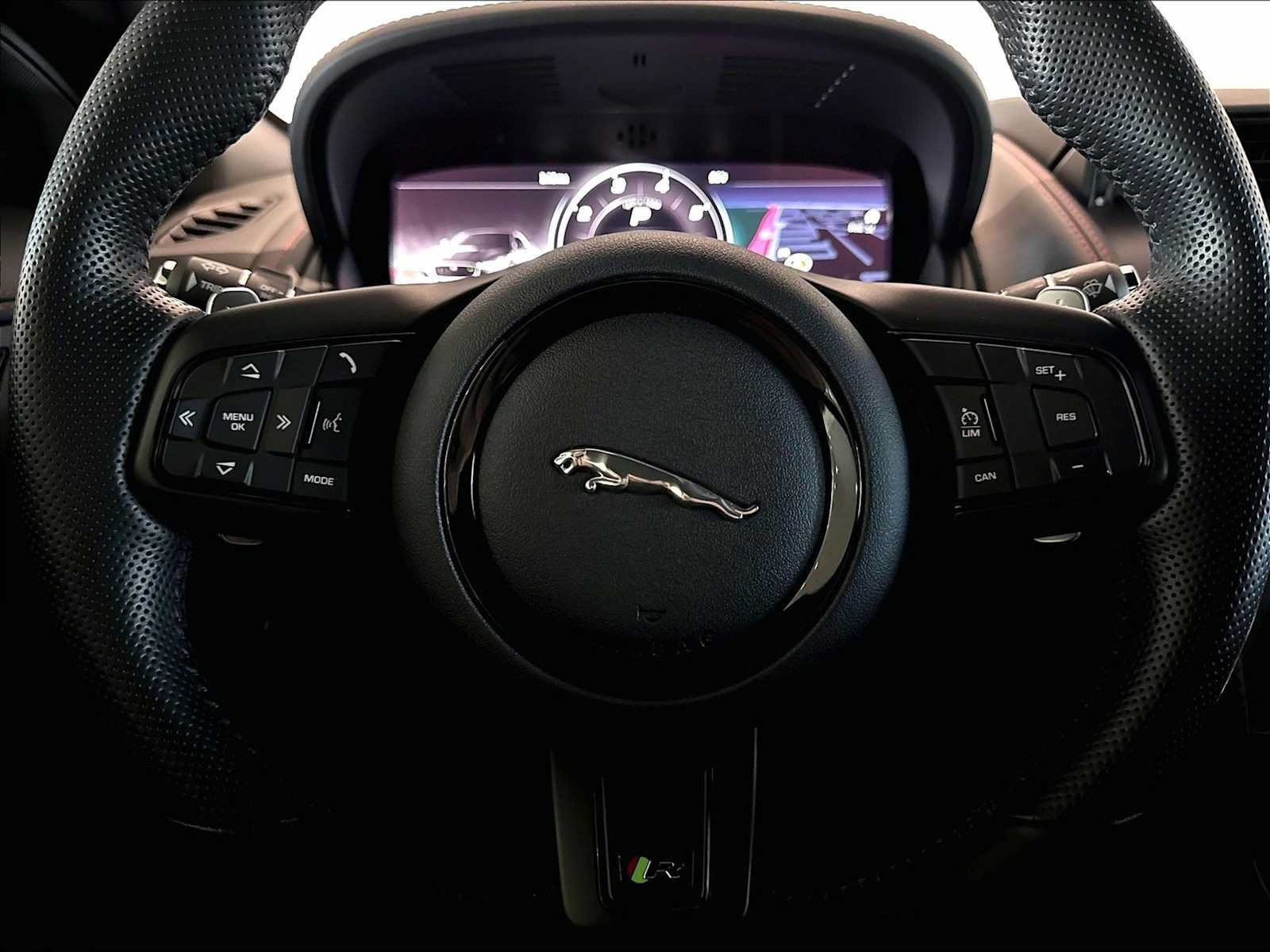 Used 2023 Jaguar F-TYPE R AWD/4WD image 19
