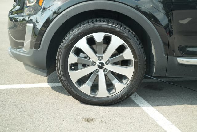 Used 2022 Kia Telluride EX w/ EX Premium Package FWD image 11