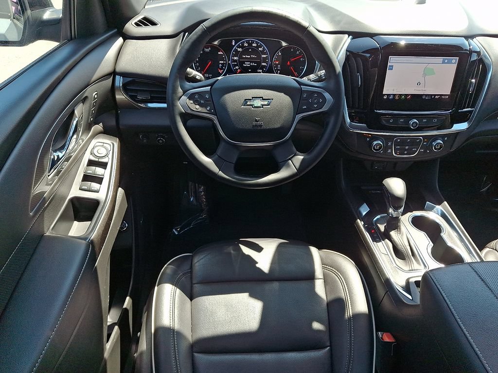 Used 2023 Chevrolet Traverse Premier w/ Redline Edition AWD/4WD image 12