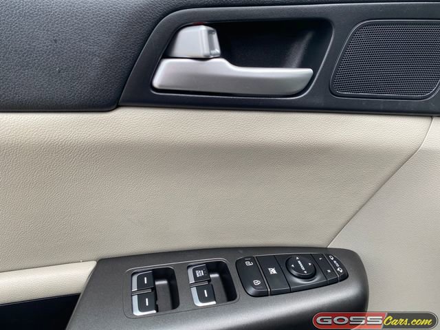 Used 2020 Kia Sportage S image 22