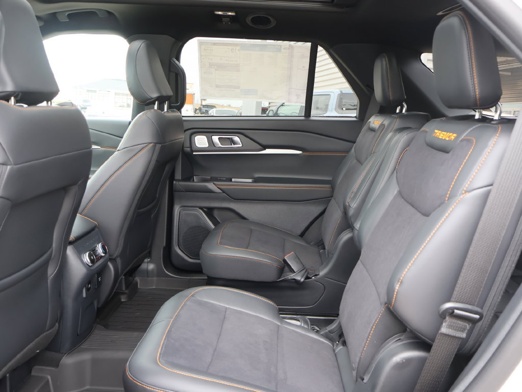 New 2026 Ford Explorer Tremor w/ Tremor Ultimate Package AWD/4WD image 19