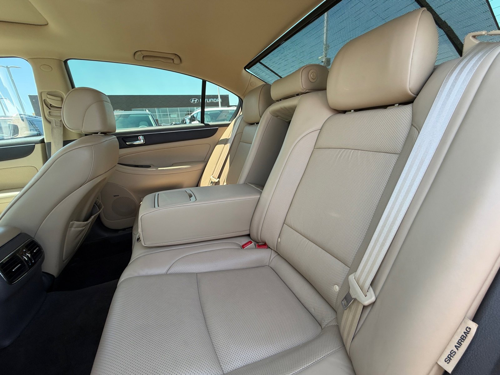 Used 2009 Hyundai Genesis 4.6 w/ Technology Pkg 5 RWD image 17