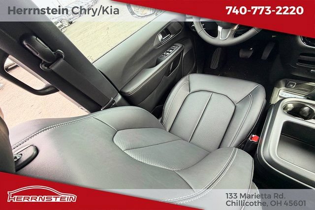 New 2026 Chrysler Voyager LX FWD image 10