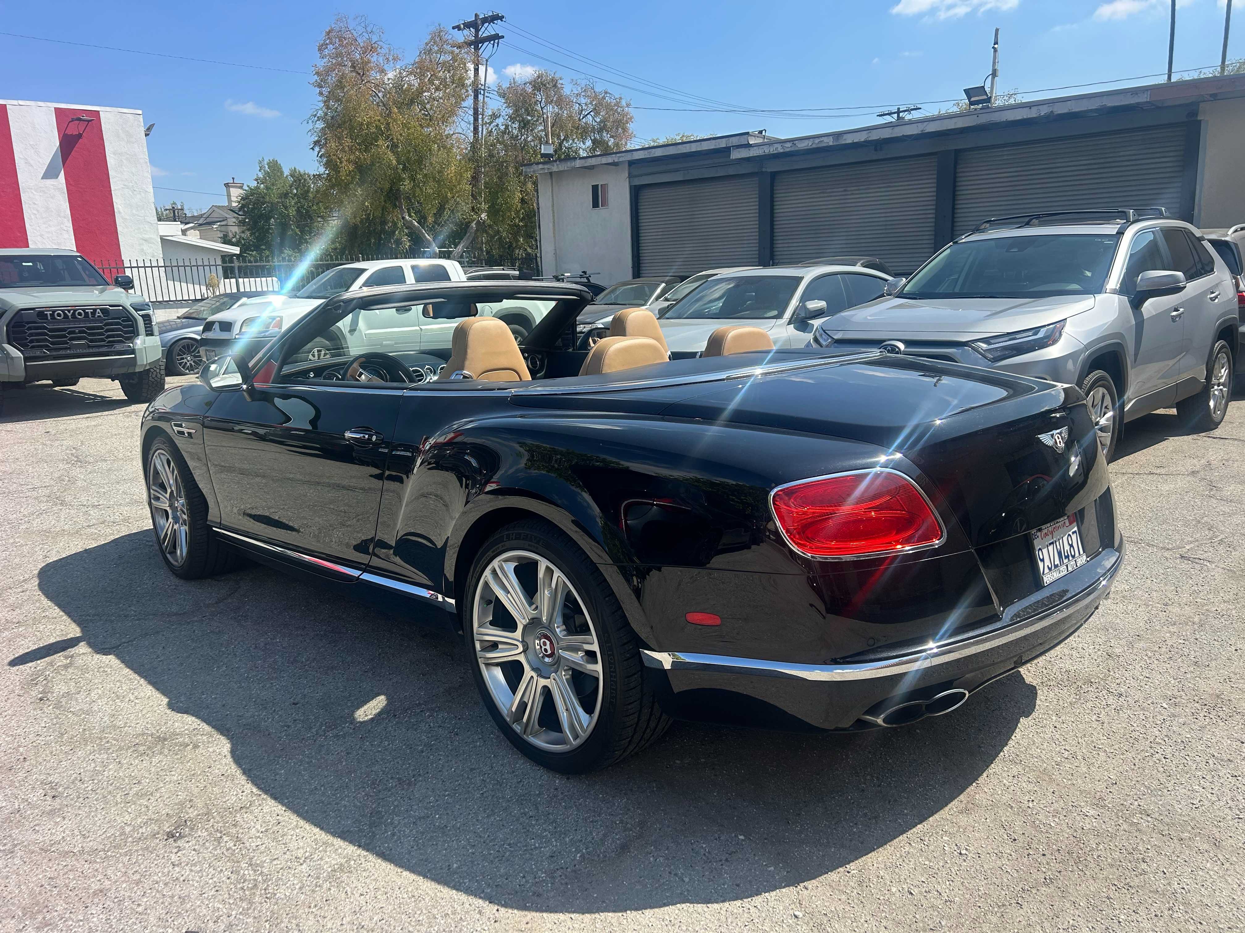 Used 2017 Bentley Continental GT AWD/4WD image 8