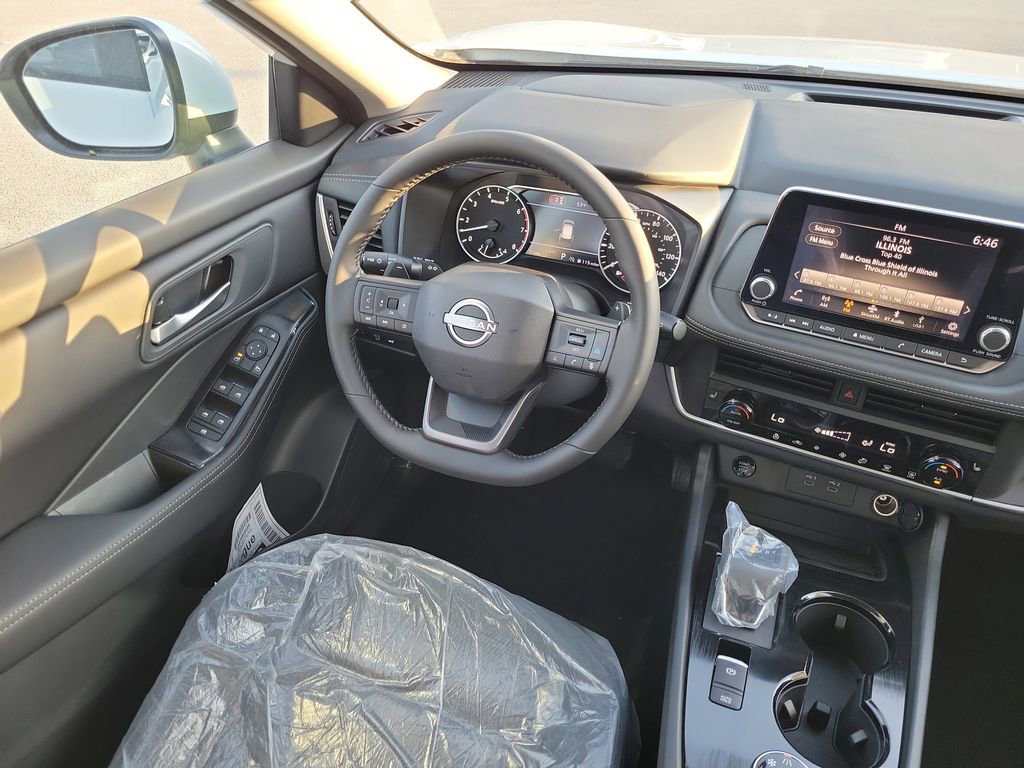 New 2026 Nissan Rogue SV AWD/4WD image 15