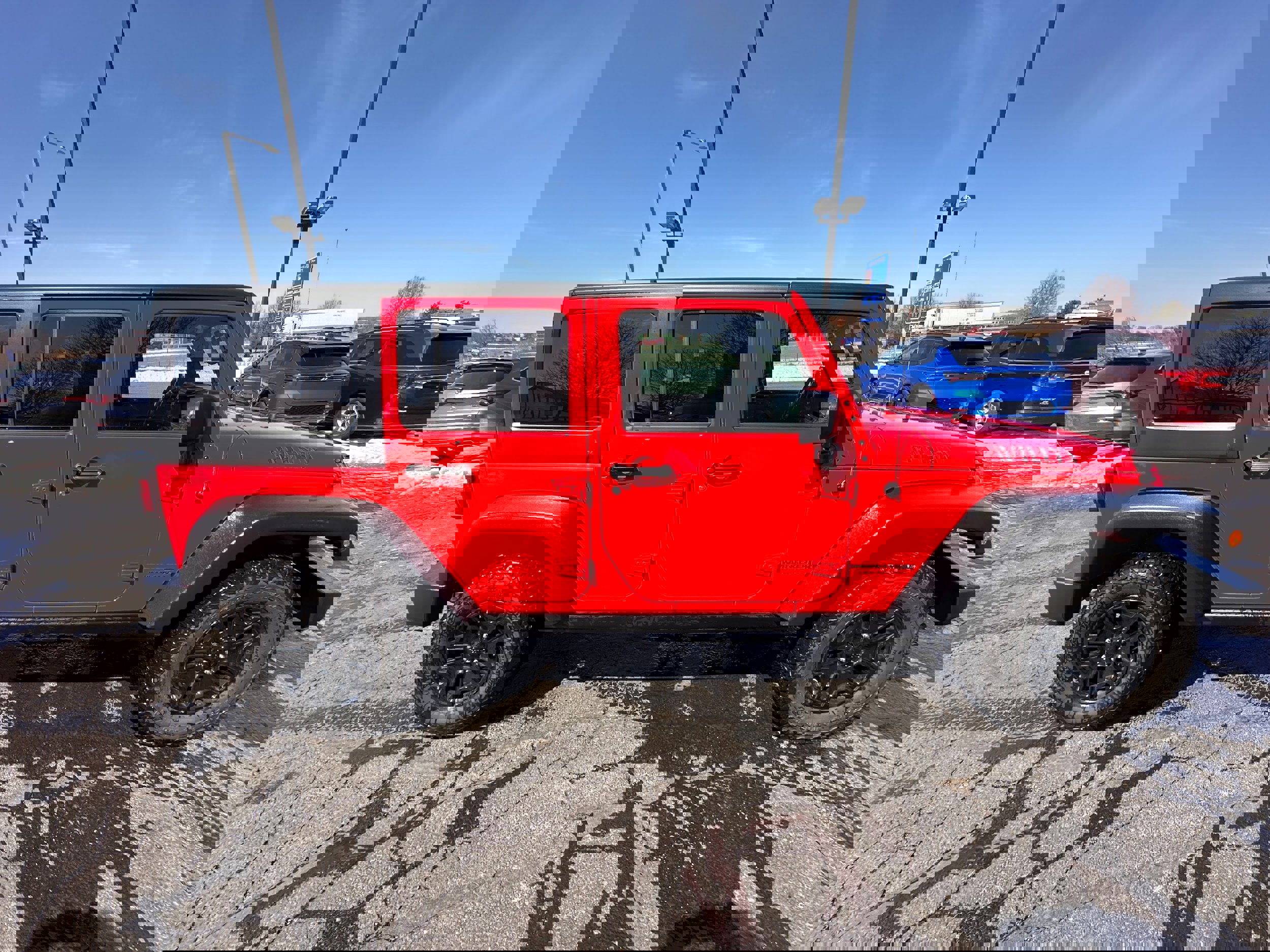 Used 2018 Jeep Wrangler Unlimited Sport image 2